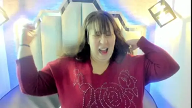  Emily rosee  online show from 15, 10, 2025