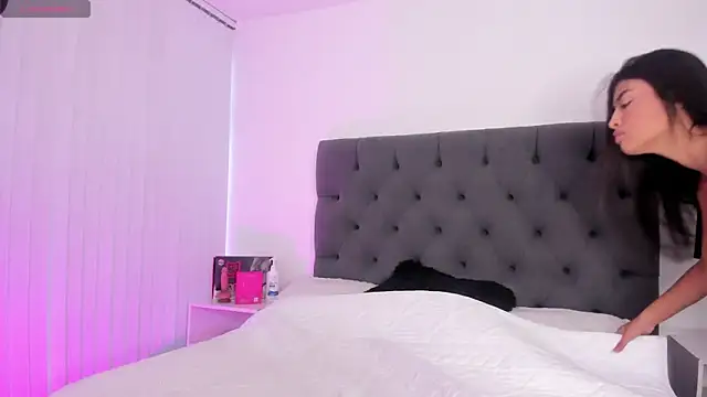 VictoriaParkeer online show from 20, 11, 2025