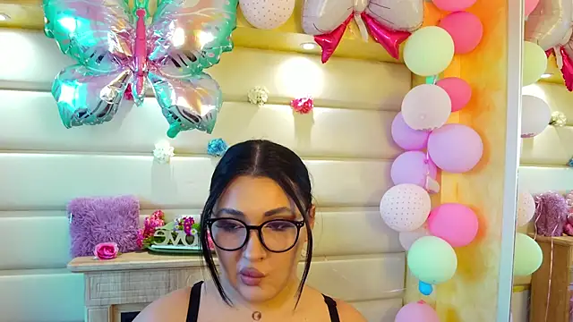 boobzilla  online show from 4, 5, 2026