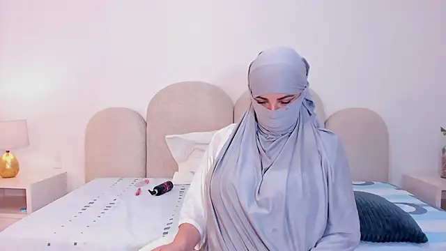 najwa   online show from 4, 12, 2025