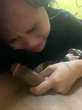 Snapshot of YayeeShow chatting on 2, 10, 2025 YayeeShow online show from 2, 10, 2025