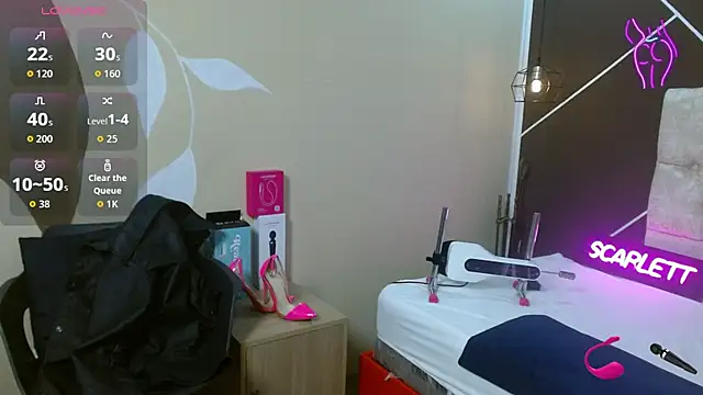 ScarletHott  online show from 26, 11, 2025