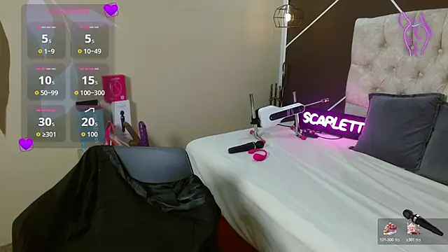 ScarletHott  online show from 14, 11, 2025