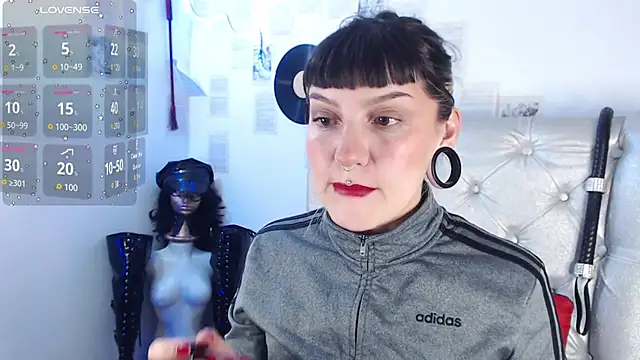 FabulousVenus online show from 8, 4, 2026