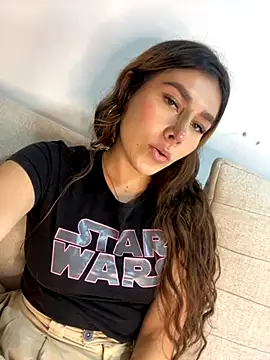 Isa Villamarin online show from 21, 9, 2025