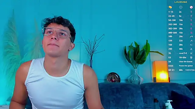 Snapshot of Leo_Savage_ chatting on 23, 2, 2026 Leo Savage online show from 23, 2, 2026