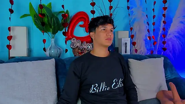 Snapshot of Leo_Savage_ chatting on 6, 2, 2026 Leo Savage online show from 6, 2, 2026