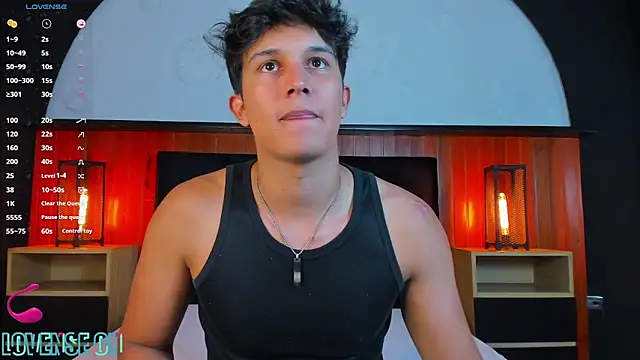 Leo Savage  online show from 15, 5, 2026