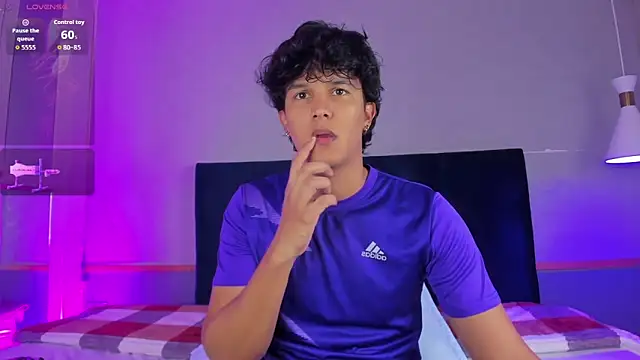 Leo Savage  online show from 20, 9, 2025