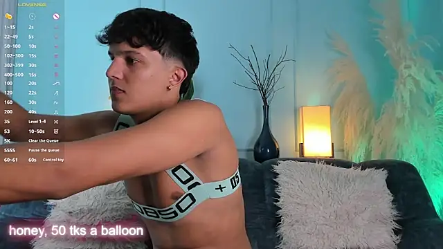 Snapshot of Leo_Savage_ chatting on 16, 2, 2026 Leo Savage online show from 16, 2, 2026