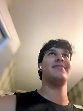 Leo Savage  online show from 8, 10, 2025