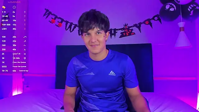 Leo Savage  online show from 26, 10, 2025