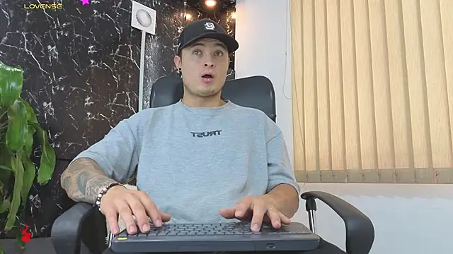 Alexander ferre online show from 18, 3, 2026