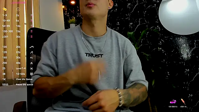 Alexander ferre online show from 29, 9, 2025