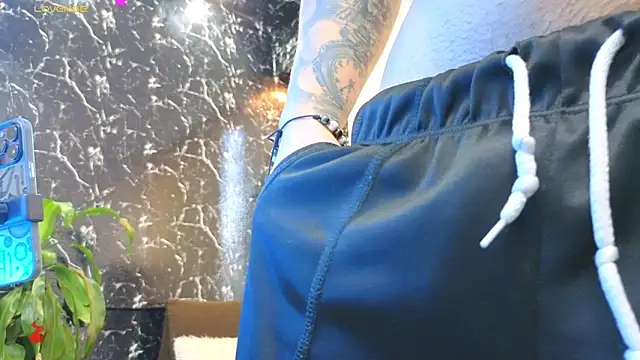 Alexander ferre online show from 9, 3, 2026