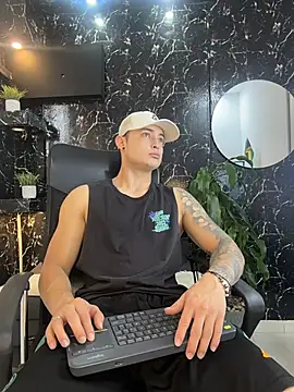 Snapshot of Alexander_ferre chatting on 12, 6, 2026 Alexander ferre online show from 12, 6, 2026