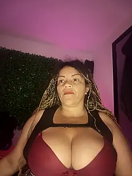 Eva Luxei online show from 5, 10, 2025