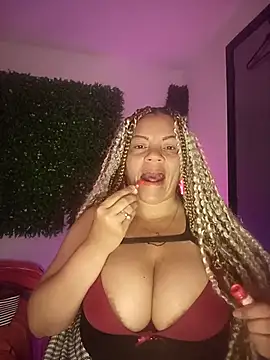 Eva Luxei online show from 6, 11, 2025