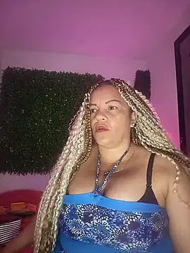 Eva Luxei online show from 8, 11, 2025