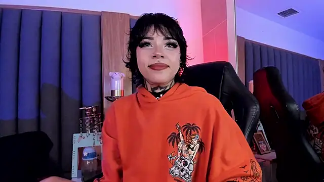 misstomie  online show from 25, 2, 2026