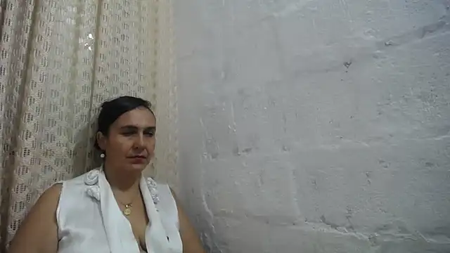 gabbyparker  online show from 25, 3, 2026