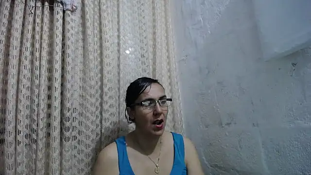 Snapshot of gabbyparker_ chatting on 15, 11, 2025 gabbyparker online show from 15, 11, 2025