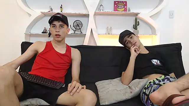 THREE GUYS HOT online show from 24, 11, 2025