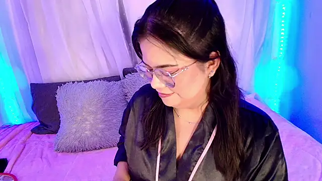 LilyRousee online show from 11, 3, 2026