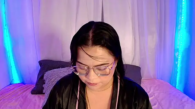 LilyRousee online show from 5, 5, 2026