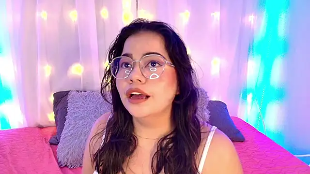 LilyRousee online show from 22, 12, 2025