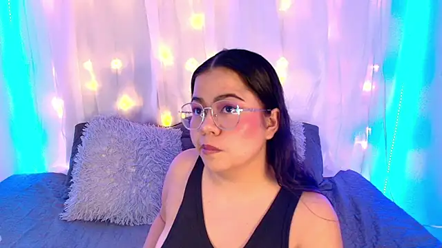 LilyRousee online show from 21, 11, 2025