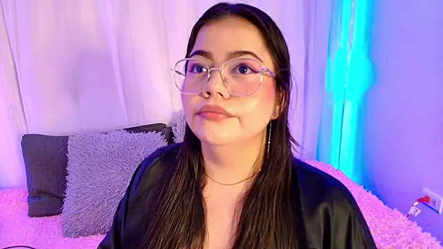 LilyRousee online show from 2, 2, 2026