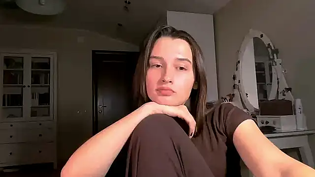 DarlineBrustera online show from 15, 11, 2025