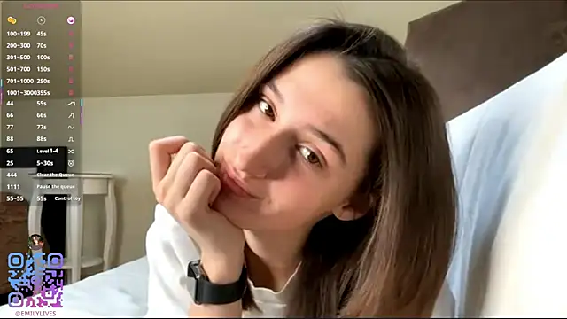 Snapshot of DarlineBrustera chatting on 15, 6, 2026 DarlineBrustera online show from 15, 6, 2026