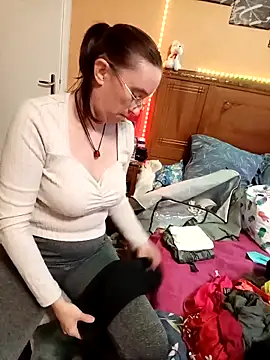 Sophierob1 online show from 24, 9, 2025