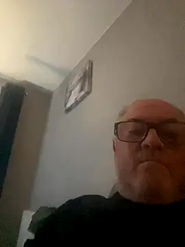 naughtygrandad1 online show from 2, 12, 2025