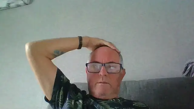 Snapshot of naughtygrandad1 chatting on 1, 7, 2026 naughtygrandad1 online show from 1, 7, 2026