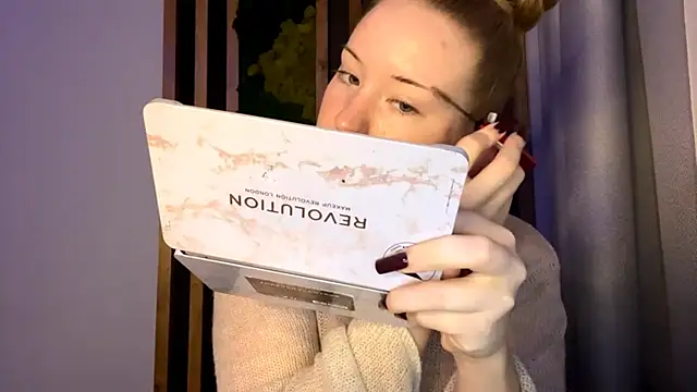 PandaFluff online show from 18, 11, 2025