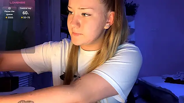 PandaFluff online show from 10, 10, 2025