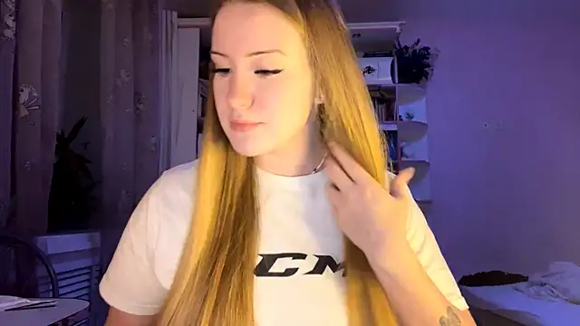 PandaFluff online show from 25, 9, 2025