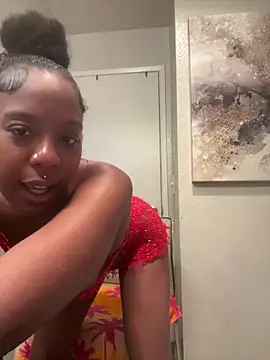 ObsessedWLyla online show from 26, 9, 2025