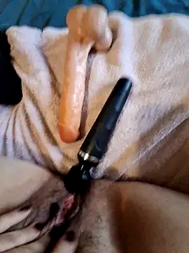 Snapshot of elisaelisa12 chatting on 18, 2, 2026 elisaelisa12 online show from 18, 2, 2026