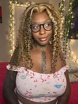 MistiSavannah online show from 26, 7, 2026