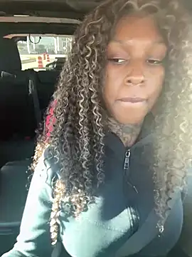 MistiSavannah online show from 7, 2, 2026