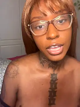 MistiSavannah online show from 10, 11, 2025