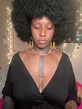 MistiSavannah online show from 9, 6, 2026