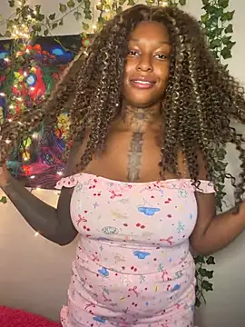 MistiSavannah online show from 25, 7, 2026