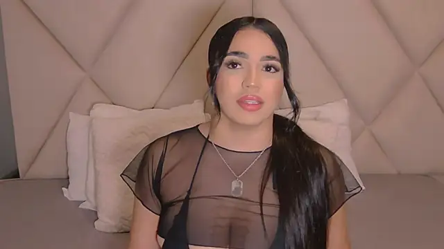 CharlotteeBrownn online show from 11, 6, 2026
