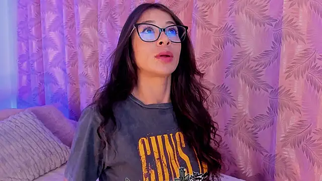 riley bensongh online show from 9, 10, 2025