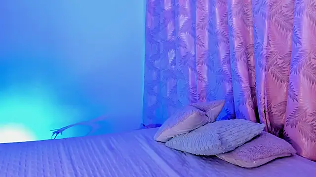 riley bensongh online show from 5, 11, 2025